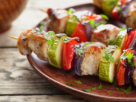 PLATE OF SHISH KABOB FOR BBQ VINYL PATIO PARTIES - TUFDEK